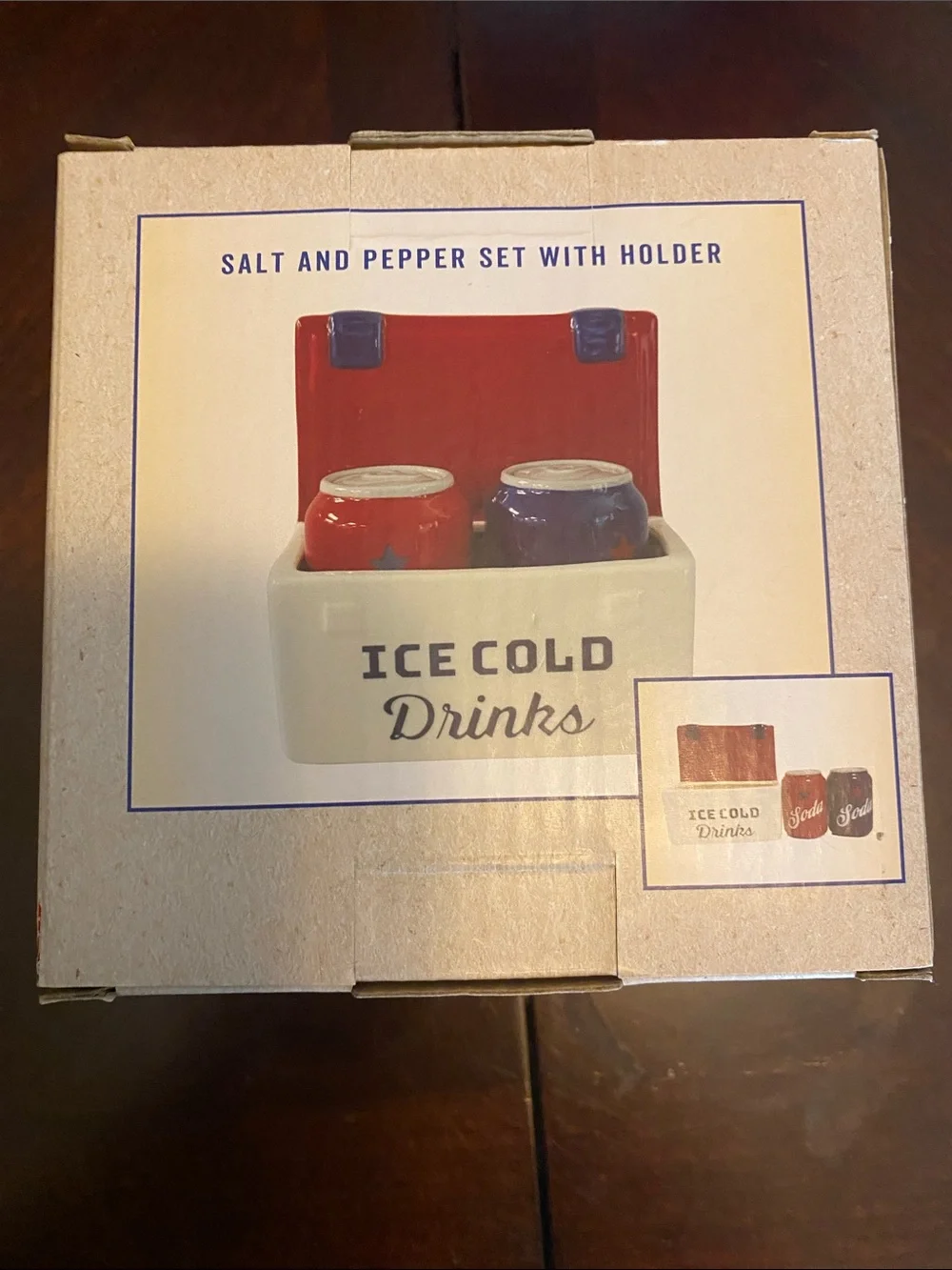 Cracker Barrel salt pepper 3 pc boxed set Nwts red white blue cooler drinks